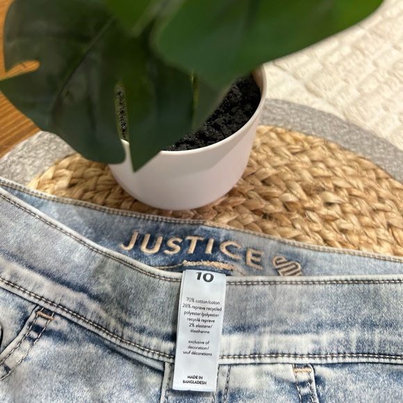 NWOT Justice RawHem Jeans - Picture 3 of 3